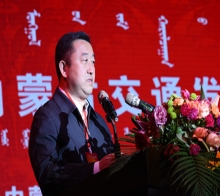 優(yōu)秀校友都業洲在建校60周年活動上發(fā)言